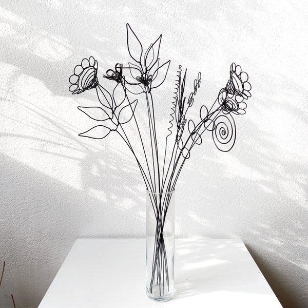 Künstlerischer Blumenstrauß aus 3D-Drahtblumen für Heimdekoration, Skulpturengeschenk, Boho-Dekor für Wohnzimmer, Tischdekoration, Geschenk für Damen