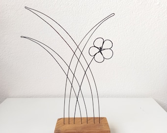 Artistic and unique wire art sculpture, wire art object ‘’One flower one message‘’ Minimalist home decor, Gift for someone special to you