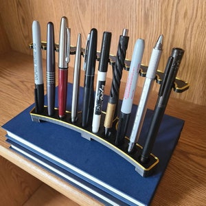 10 Fountain Pen Holder and Stand - Elegant Fountain Pen Storage - Multi pen holder and Dispay - Ideal Gift Item for Fountain Pen Enthusiasts