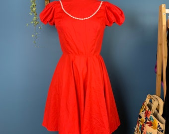 Vintage 1960s dress with puff sleeves approximately size 8