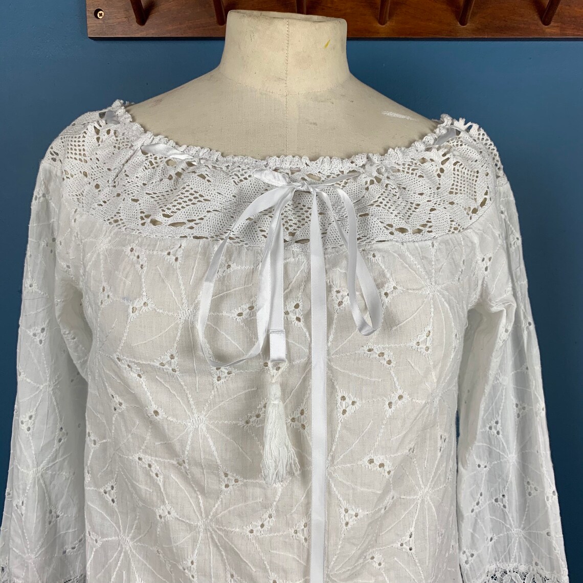 Vintage broderie englaise shirt with lace details | Etsy