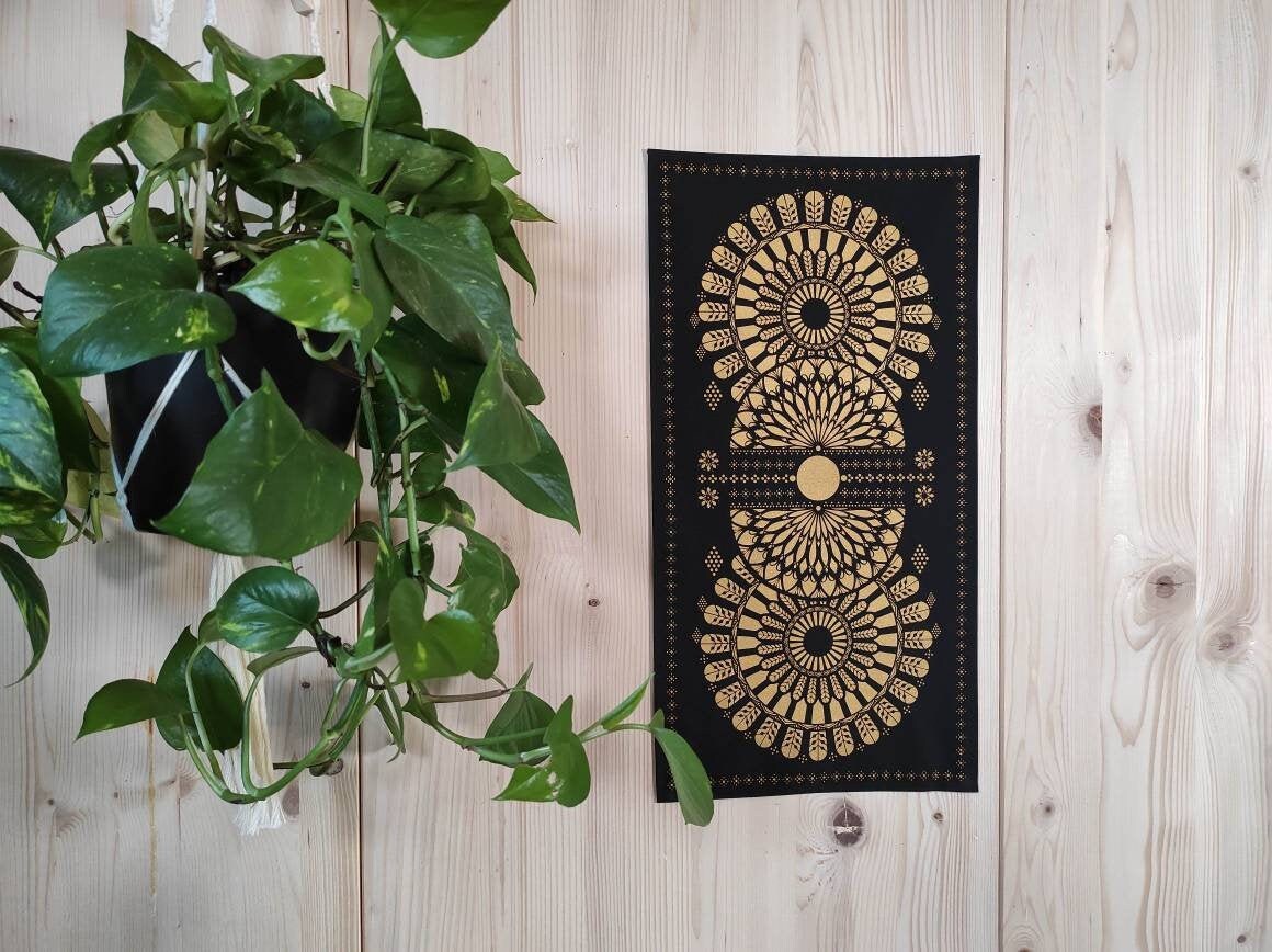 Tenture Murale Mandala Doré Relaxation Méditation Yoga