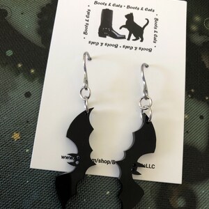Vampire Bat Earrings / Halloween Jewelry