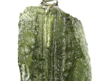 Silver pendant - Natural Czech moldavite from locality CHLUM, year 2023, 2.44 grams, 19x13x7 mm, yellowish green color (code: 29/38)