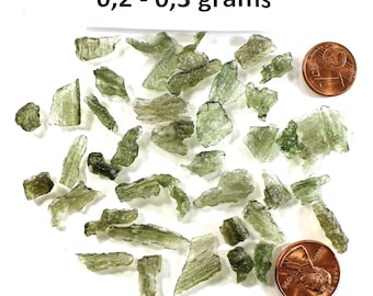 Natural Czech moldavite from locality CHLUM - year 2021, different sizes, price for 1 piece, very tiny / tiny / small moldavite