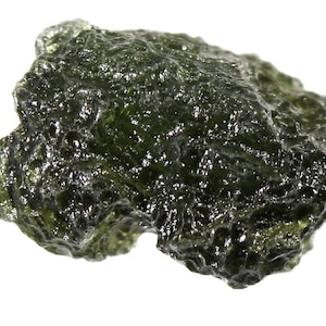 Two color moldavite ! Natural Czech moldavite from locality CHLUM - year 2023, 2.41 grams, 16x13x10 mm, yellowish green color (code: 47/47)