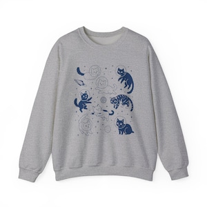 Cats in Space Sweatshirt, Funny Cat Shirt, Oversized Sweatshirt, Aesthetic Graphic Retro Vintage Shirt, Cat Lover Gift, Cat Sweatshirt