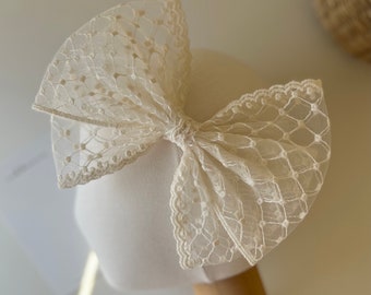 Oversize Lace Bow Clip for Girls Lace Hair Clip for Christening Hair Bow