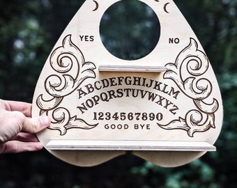 Planchette Crystal Shelf