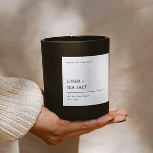 Vela de soja perfumada de lino y sal marina de 10 oz. Regalo para amantes del hogar, hogareños, amas de casa minimalistas, cálido y nostálgico