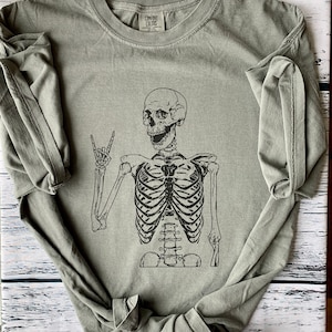 Comfort Color Rock on Sign Skeleton-Halloween & Fall spooky attire; skeleton hang loose; skeleton rock on sign; gray comfort color