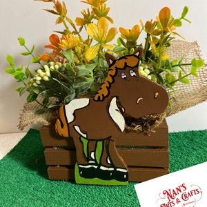 Cute Horse Planter de Nan - Todos os Planters são pintados à mão e originais!