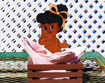 Cute Shy &quot;Destiny&quot; Bathroom Basket for Bath Cloths or Accessories