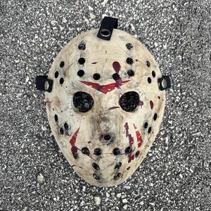 Friday the 13th ‘09 Remake “blood splatter” Replica Mask