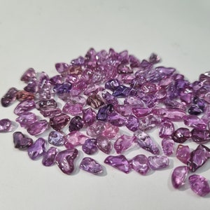 Saphir de Ceylone naturel poids total 127,35 carats