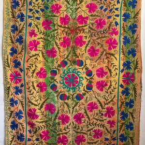 Uzbek suzani kantha hand embroidered bedspread,blanket quilt home decor styling