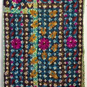Uzbek suzani kantha hand embroidered bedspread,blanket quilt home decor styling
