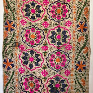 Uzbek suzani kantha hand embroidered bedspread,blanket quilt home decor styling