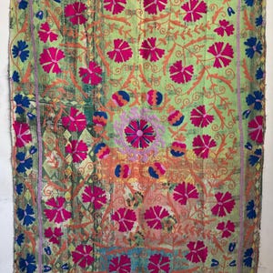 Uzbek suzani kantha hand embroidered bedspread,blanket quilt home decor styling