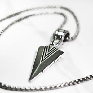 Silver Arrow Head Necklace - Spearhead Pendant, Arrowhead Pendant Stainless Steel Chain,  Warrior Necklace - Minimalist Unisex Design