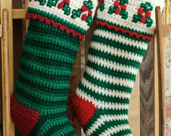 0551 Crochet Holly & Berry Christmas Stockings 16in Aran - Vintage Pattern PDF Instant Download
