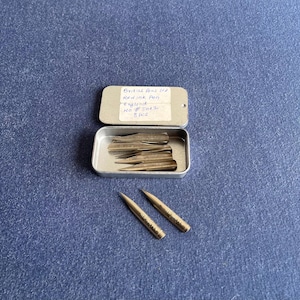 Vintage British pens ltd dip pen nibs no #5012