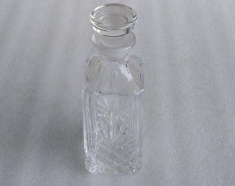 Carafe à parfum en verre cristal avec bouchon rond
