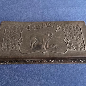 Vintage ETONIA Handkerchiefs RectangleTin box