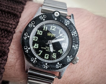 Sieger Quartz  Watch | Unisex 1990s quartz watch, divers style - working