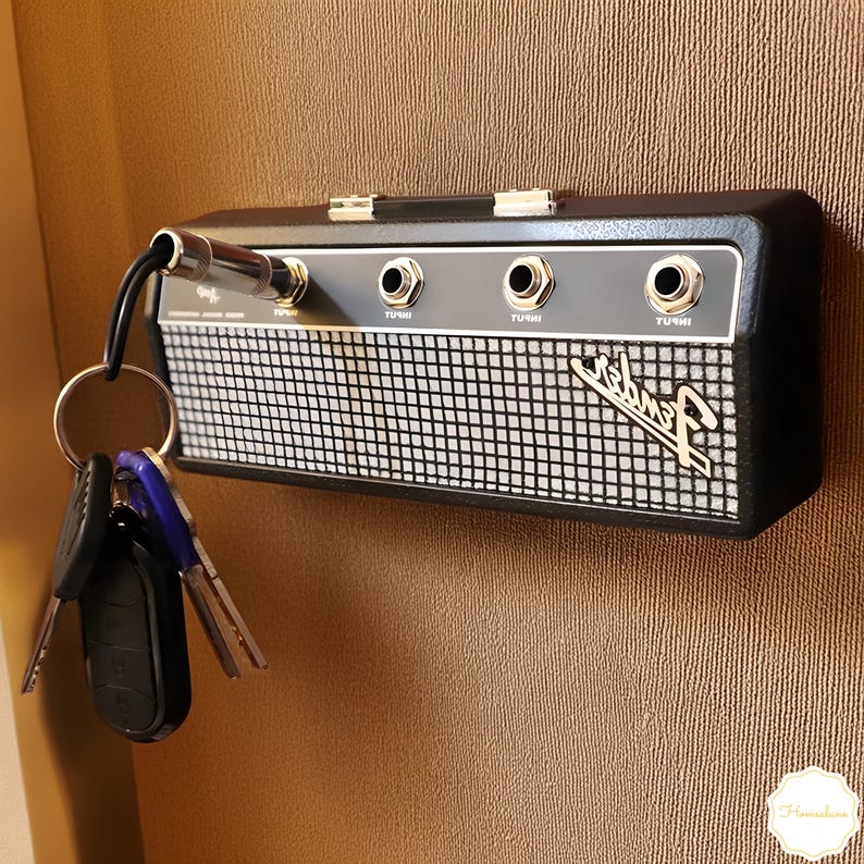Music Amp Style Key Holder | Wall Mounted Guitar Amp Key Storage Holder | Includes 4 Keys/Keyrings | Home Decoration