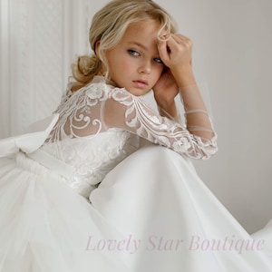 Toddler dress with train, Lace flower girl dress, Holy communion dress, Tutu dress, Tulle flower girl dress, White flower girl dress