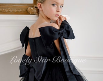 Black dress for girls Junior bridesmaid dress Short flower girl dress Tutu dress Tulle flower girl dress Baby girl dress Satin toddler dress