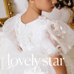 Lace flower girl dress,Tutu baby dress,Modest girl dress,Girl wedding dress,Holy communion dress,Tulle flower girl dress,Girl party dress