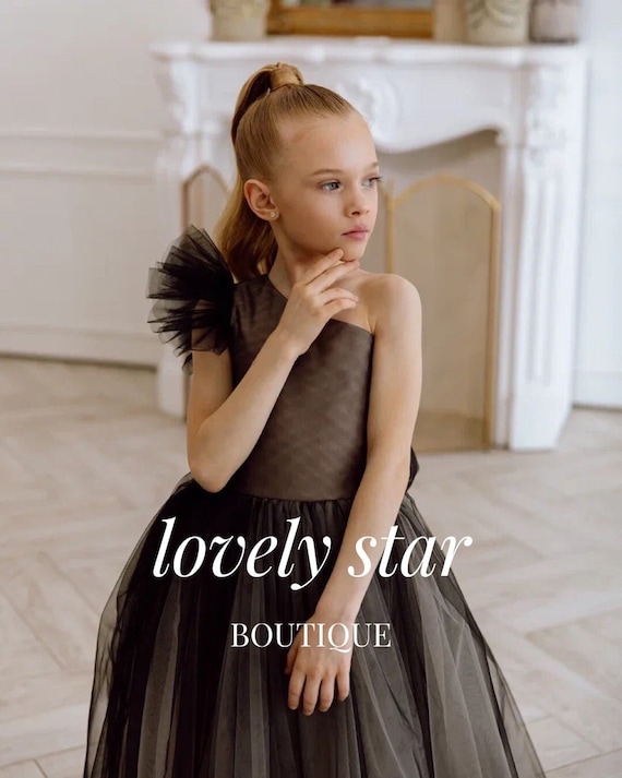 princess polly baby blue dress Moocorvic Off Shoulder A-Line Girls Dresses Junior Bridesmaid Dress for  Wedding Ruffles Flower Halter Party Pageant Gowns 10-11Years,Black main image 0