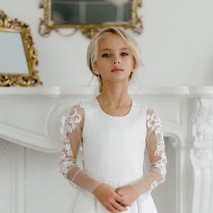 Vestido de niña de las flores de comunión, Vestido de novia para niña, Vestido rústico para niña de las flores, Vestido de tutú, Vestido de niña de las flores de satén, Vestido de niña con cola