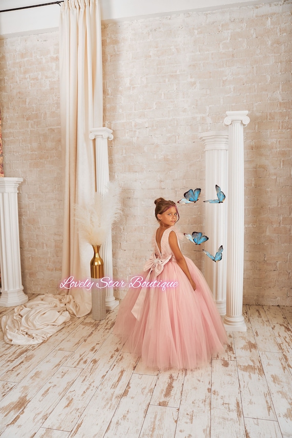 Pink dress hotsell junior boutique