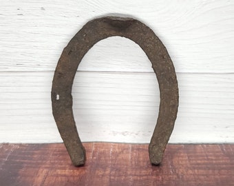 Hand Forged Rusty Antique Iron Horseshoe|Modern Farmhouse|Ranch Decor|Country Living|Lucky Horseshoe|Western Decor|Equestrian Decor|Home