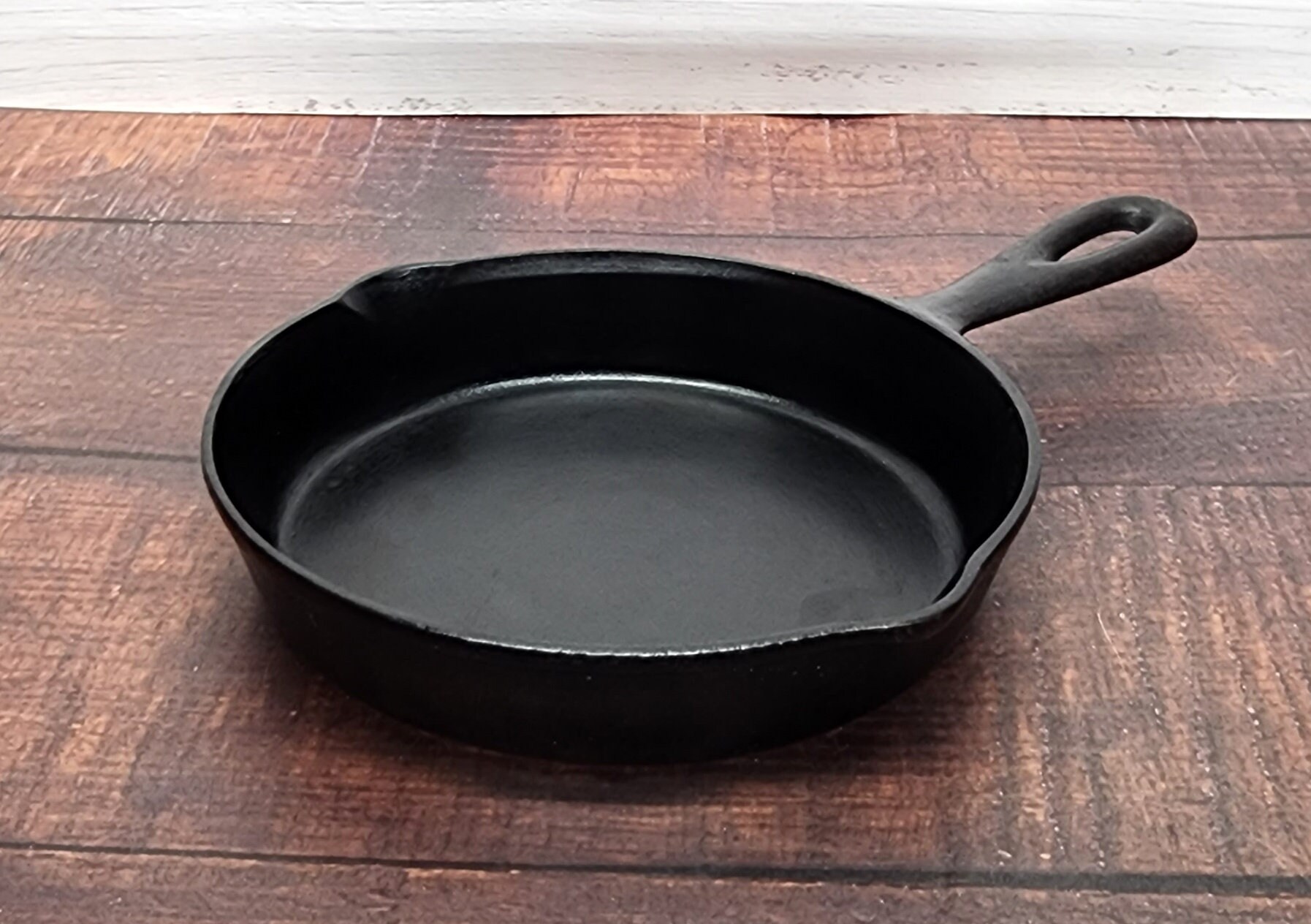 Antique Chicago Hardware Foundry Cast Iron Skillet With No 3 in