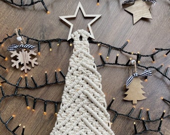 Digital download macramé instructions  –  Christmas Tree, Wall hanger