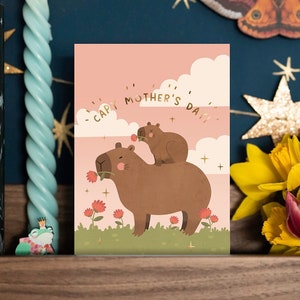 Capy Muttertagskarte - A6 Goldfolierte Karte für Mama - Capybara Wunderliches Tier Lustiges Geschenk Süßer Cappy Muttertag für Sie - Einzigartige Mama Mum