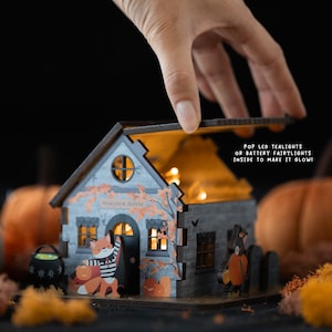 Tiny Halloween House Desk Light Spooky Haunted Wooden Cottage Pop Out Wood Night Light Cute Ghost Home Decor Gift Cauldron Decoration image 2