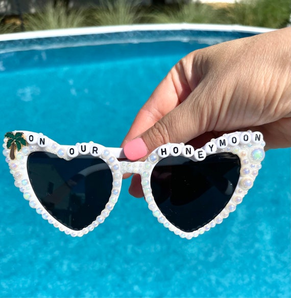Honeymoon Sunglasses, Custom Bride Sunglasses, Bride Custom  display picture 2