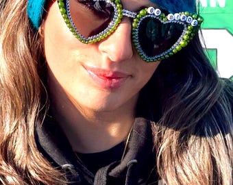 Team sunglasses, NFL sunglasses, eagles sunglasses, custom sports sunglasses, sports team sunglasses, game day sunglasses, personalized team
