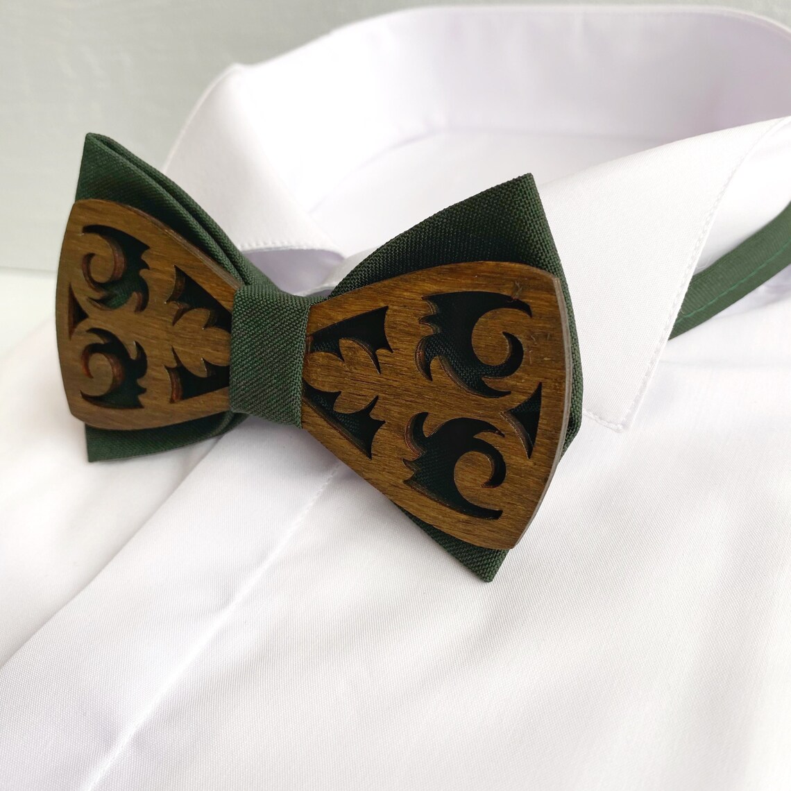 Adult emerald green bow tie Groomsmen bow tie Wooden bow tie Etsy