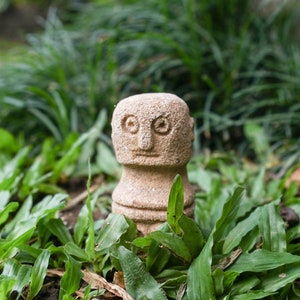 TOTEM HEADS 4 Inch / 10 cm, concrete Statue, Primitive concrete Sculpture, Room Decor, House Decor, Garden Decor, Birthday Gift