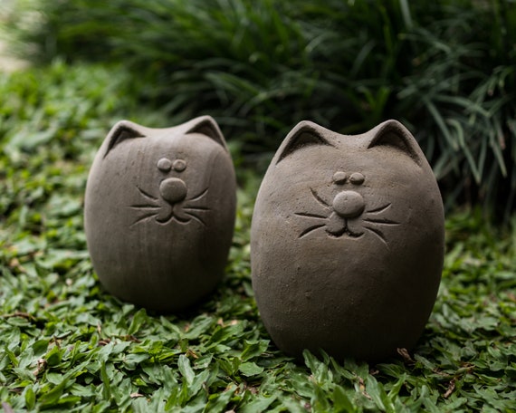 Figuras y Estatuas de Gatos - Oferta Limitada en Stock