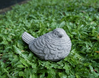 concrete bird 7 Inch / 17 cm, concrete statue, concentrate sculpture, Room Decor, House Decor, Birthday Gift