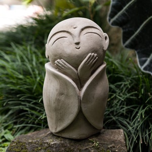 Jizo statue 8 inch / 20 cm high, Jizo figurine, Japanese buddha Jizo, Zen Buddha, Garden Decor, House Decor