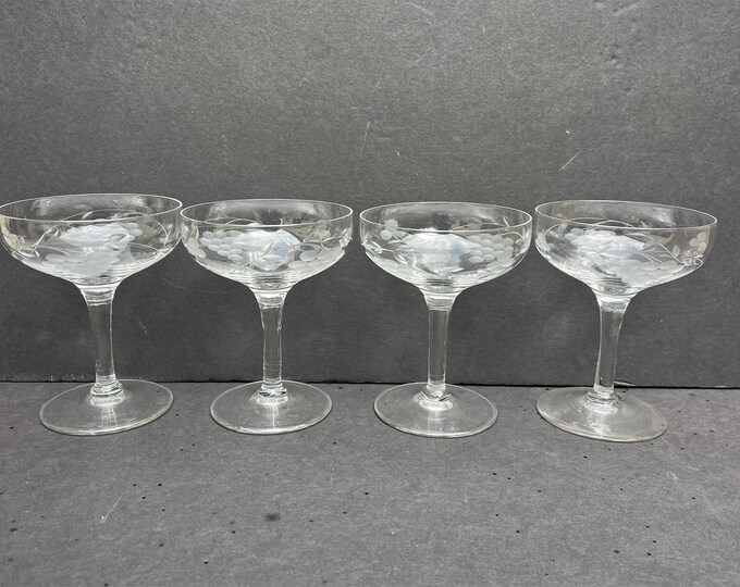 Vintage Set of Four 4 Coupe Style Etched Champagne Glasses Saucer