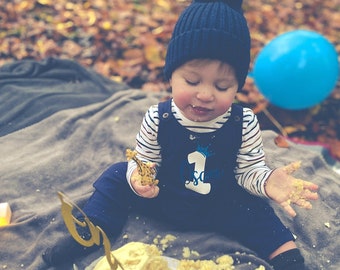 1st Birthday Organic Dungarees with Pocket, Party Outfit Personalised design with Gold/Blue Glitter Print Toddler Childs First Party Outfit